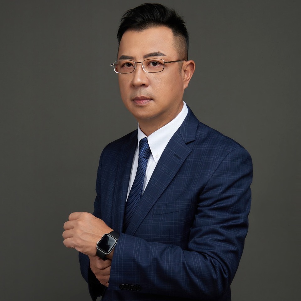 鼎綸保經-徐睿綸 董事長